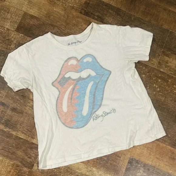 The Rolling Stones graphic t-shirt from American Eagle - Picture 2 of 5